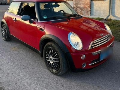 Gebraucht Mini Cooper 90 PS (66 kW) 2004 Rot Kleinwagen