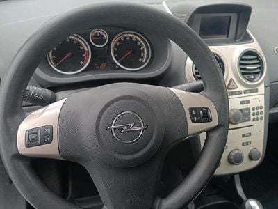 Gebraucht Opel Corsa 80 PS (58 kW) 2006 Silber Kleinwagen