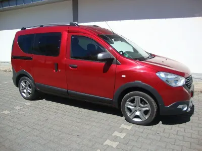 Gebraucht Dacia Dokker Stepway 95 PS (69 kW) 2020 Rot Van / Kleinbus