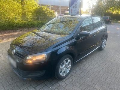 Second-hand VW Polo 75 CP (55 kW) 2011 Negru Hatchback