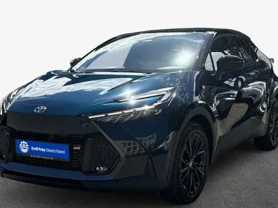 Neu Toyota C-HR Sport 223 PS (164 kW) 2026 Grün SUV