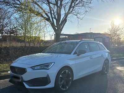 Gebraucht Cupra Leon 150 PS (110 kW) 2024 Weiß Kombi