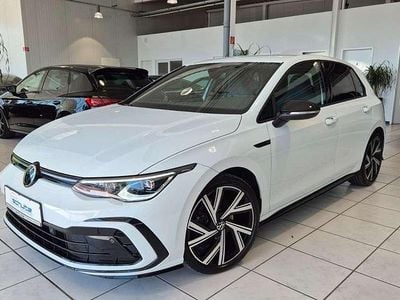 Gebraucht VW Golf VIII R-line 131 PS (96 kW) 2022 Pure white (metallic) Limousine