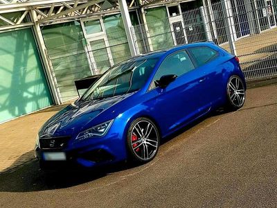 Occasion Seat Leon SC CUPRA 300 PK (220 kW) 2017 Blauw Hatchback