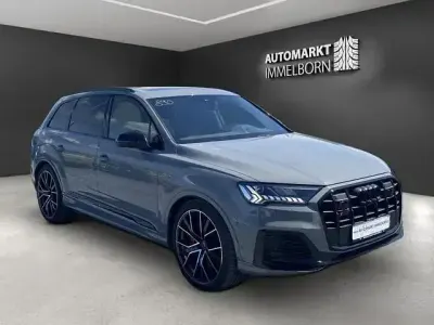 Gebraucht Audi SQ7 Competition 507 PS (372 kW) 2024 Grau SUV