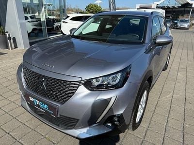 Grau Gebraucht 2021 Peugeot e-2008 Allure SUV | 14.990 € (Fairer Preis)