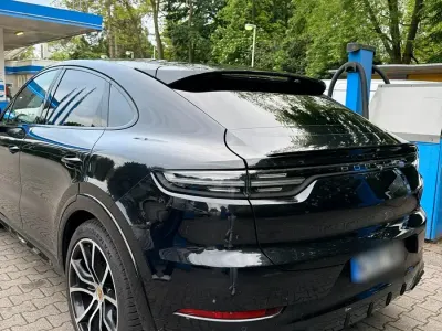 Używany Porsche Cayenne 340 KM (250 kW) 2020 Czarny SUV