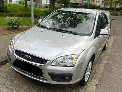 gebraucht Ford Focus 1.6