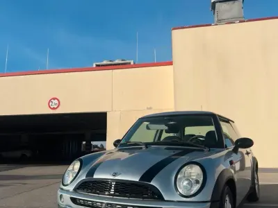 Gebraucht Mini Cooper 116 PS (85 kW) 2003 Silber Kleinwagen