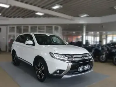 Używany Mitsubishi Outlander 150 KM (110 kW) 2017 Biały SUV