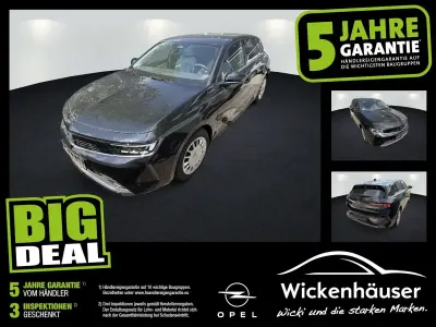 Gebraucht Opel Astra Elegance 131 PS (96 kW) 2023 Diamant schwarz/karbon schwarz Kleinwagen
