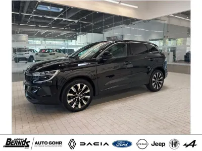 Gebraucht Renault Austral Techno 158 PS (116 kW) 2022 Blackpearlschwarz met. (gne) (metallic) SUV