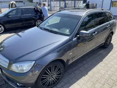 Gebraucht Mercedes C250 204 PS (150 kW) 2010 Kombi