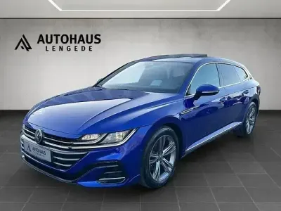 Gebraucht VW Arteon R-line 200 PS (147 kW) 2023 Blau Limousine