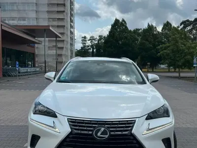Gebraucht Lexus NX350h Sport Line 197 PS (144 kW) 2018 Weiß SUV