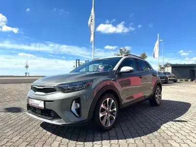 Gebraucht Kia Stonic Spirit 120 PS (88 kW) 2023 Andere SUV