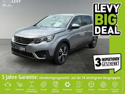 Gebraucht Peugeot 5008 Active 131 PS (96 kW) 2019 Grau SUV