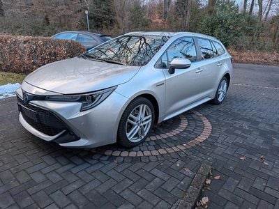 Silber Gebraucht 2022 Toyota Corolla Kombi | 22.900 € (Guter Preis)