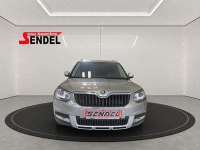 Beige Gebraucht 2016 Skoda Yeti Style SUV | 12.499 € (Fairer Preis)