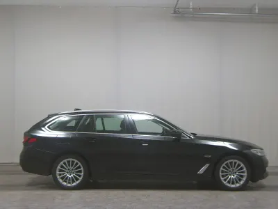 Usata BMW 530e Sport Line 292 CV (214 kW) 2021 Nero Station wagon