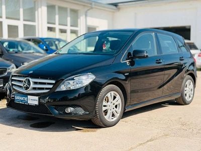 Second-hand Mercedes B200 156 CP (114 kW) 2012 Negru Monovolum