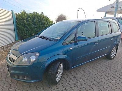 Usata Opel Zafira Sport 120 CV (88 kW) 2007 Verde Monovolume