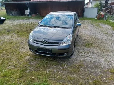 Gebraucht Toyota Corolla Verso 110 PS (80 kW) 2006 Grau Van / Kleinbus