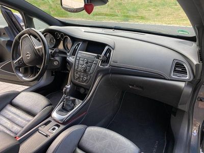 Opel Cascada