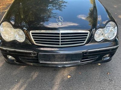 Mercedes C230