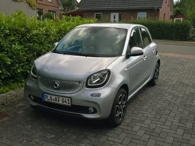 Gebraucht Smart ForFour 71 PS (52 kW) 2019 Grau Kleinwagen