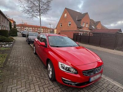Gebraucht Volvo V60 280 PS (205 kW) 2013 Rot Kombi
