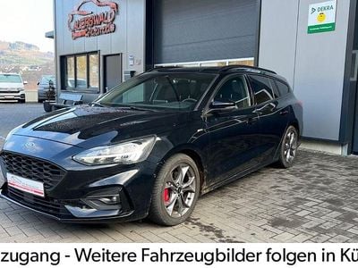 Schwarz Gebraucht 2019 Ford Focus ST-Line Kombi | 15.690 € (Etwas zu teuer)