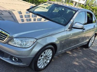 Mercedes C180