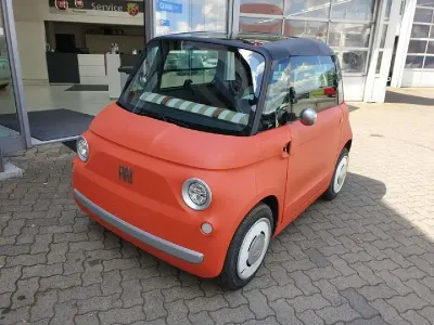 Neu Fiat Topolino Basis 5 kW (8 PS) 2026 Ziegelrot Kleinwagen
