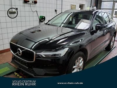 Gebraucht Volvo XC60 Momentum 190 PS (139 kW) 2019 Schwarz onyx black / metallic SUV
