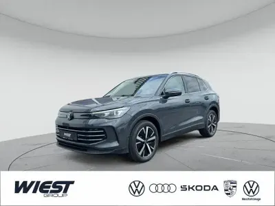 Neu VW Tiguan Elegance 150 PS (110 kW) 2026 Delfingrau metallic SUV