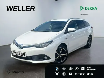 Gebraucht Toyota Auris Hybrid Edition-S 136 PS (100 kW) 2017 Schneeweiß Kombi