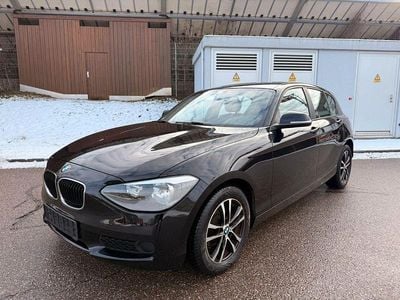 Schwarz Gebraucht 2013 BMW 116 Sport Line Kleinwagen | 6.899 € (Fairer Preis)