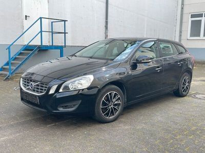 gebraucht Volvo V60 Kombi Basis T3 *HEICO 147 KW