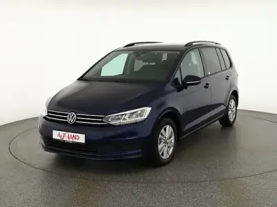Gebraucht VW Touran 150 PS (110 kW) 2022 Atlantik blue metallic Van / Kleinbus
