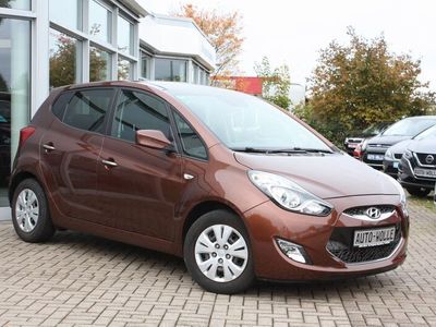 gebraucht Hyundai ix20 Comfort 1.6 Automatik Pano Sitz-HZG 2.Hand