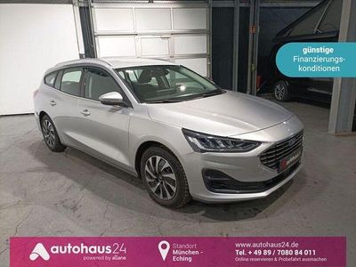 Silber Gebraucht 2024 Ford Focus Titanium Kombi | 21.330 € (Guter Preis)