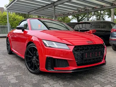 Gebraucht Audi TT Roadster Competition 197 PS (144 kW) 2019 Rot Cabrio