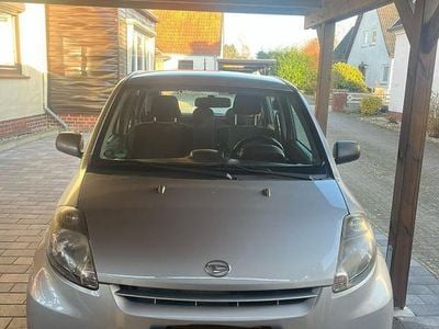 Gebraucht Daihatsu Sirion 91 PS (66 kW) 2008 Grau Kleinwagen