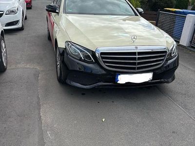 Mercedes 220