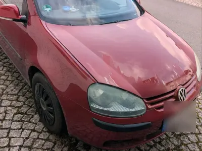 Gebraucht VW Golf IV 75 PS (55 kW) 2004 Rot Limousine