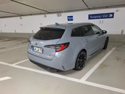 Używany Toyota Corolla Sport 184 KM (135 kW) 2022 Szary Kombi