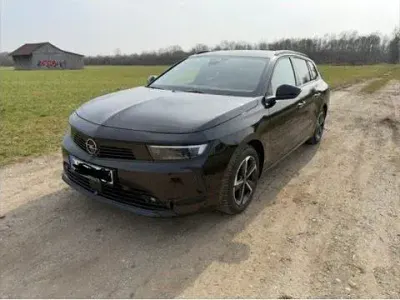 Gebraucht Opel Astra 110 PS (80 kW) 2024 Schwarz Kleinwagen