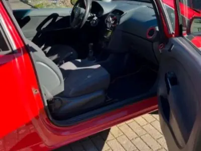 Gebraucht Opel Corsa 87 PS (63 kW) 2010 Rot Kleinwagen
