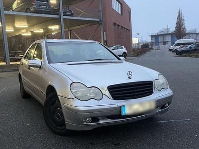 Gebraucht Mercedes C180 143 PS (105 kW) 2002 Silber Limousine